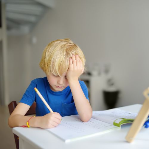Jak pomóc dziecku z ADHD? Wskazówki dla rodziców